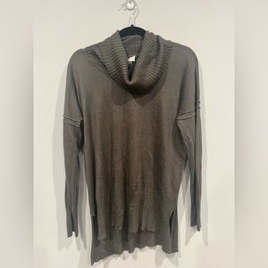 Cupio Womens Sweater Size M Olive Green-gray Cowl Neck Knit Hi-lo butter soft